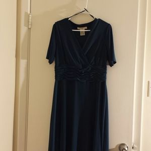 Evan-Picone dress